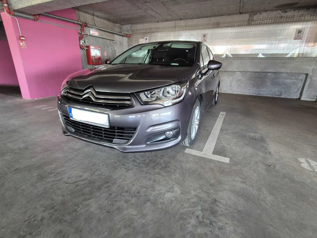Fotografie: 2015 Citroen C4