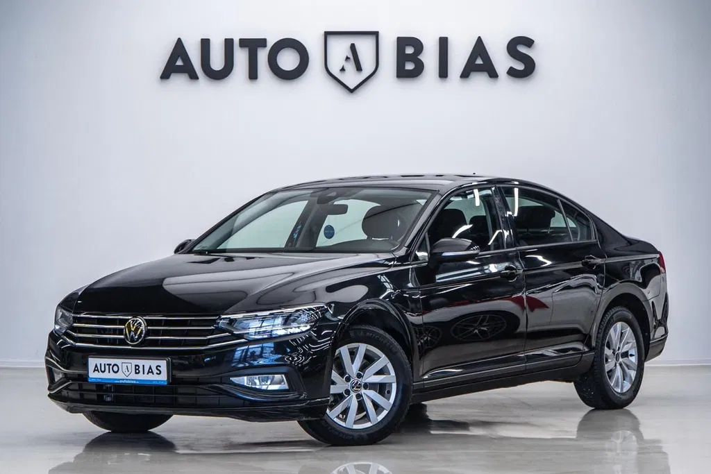 Fotografie: 2021 Volkswagen Passat