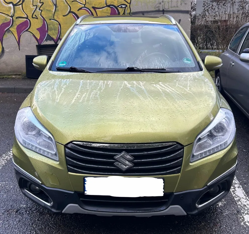 Fotografie: 2013 Suzuki SX4 S-Cross