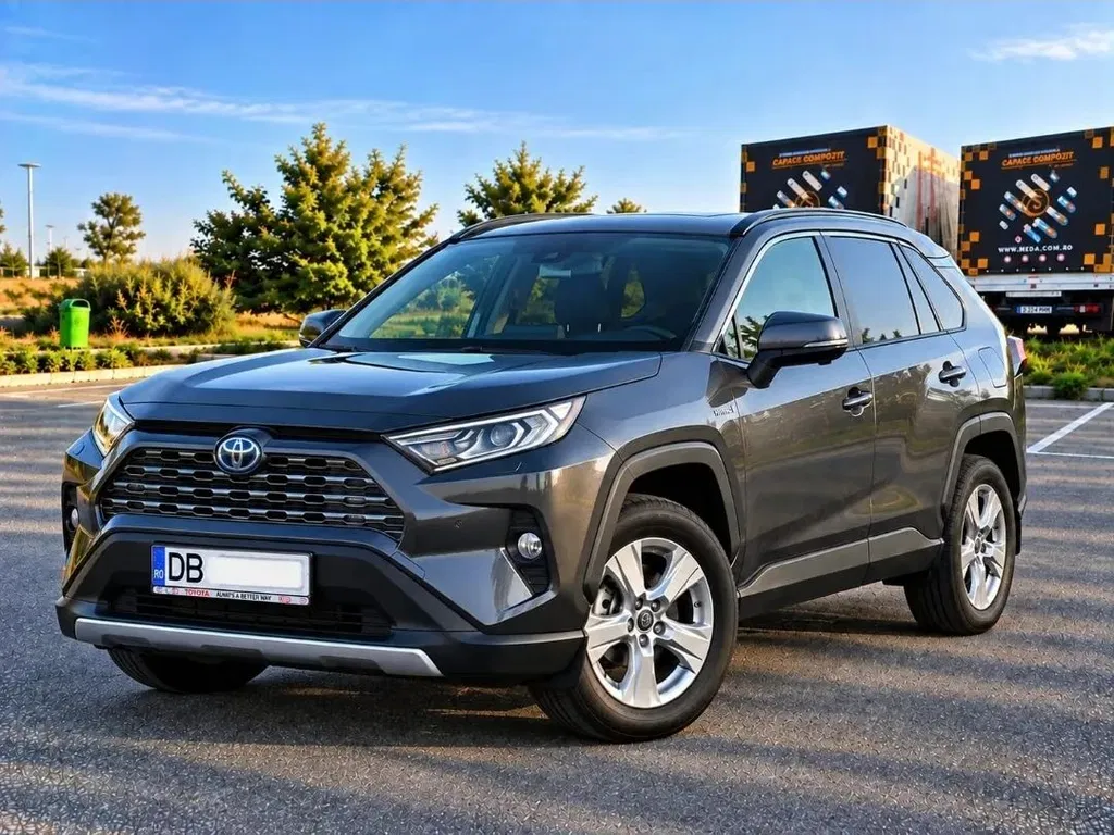 Fotografie: 2022 Toyota RAV-4