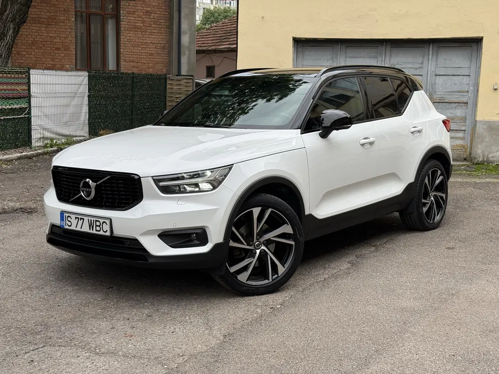 Fotografie: 2021 Volvo XC 40