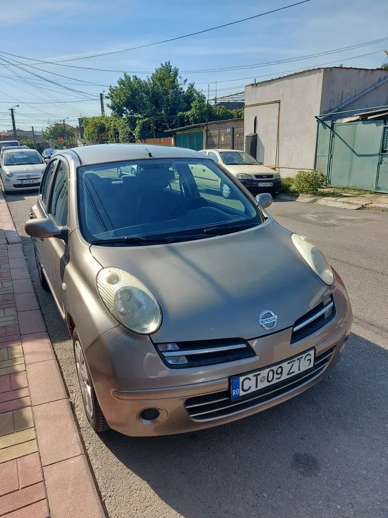 Fotografie: 2008 Nissan Micra