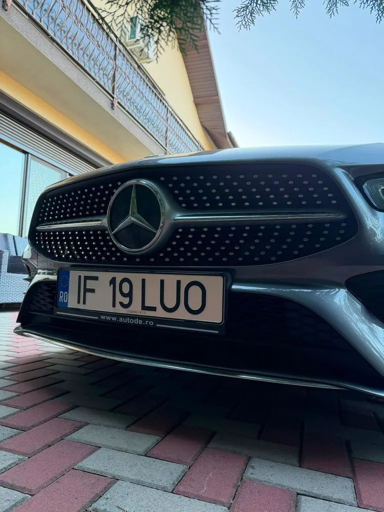 Fotografie: 2020 Mercedes-Benz CLA 180