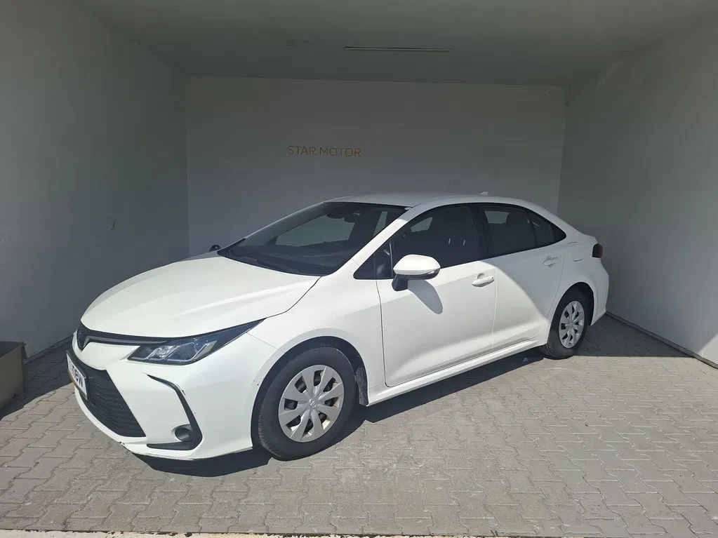 Fotografie: 2021 Toyota Corolla