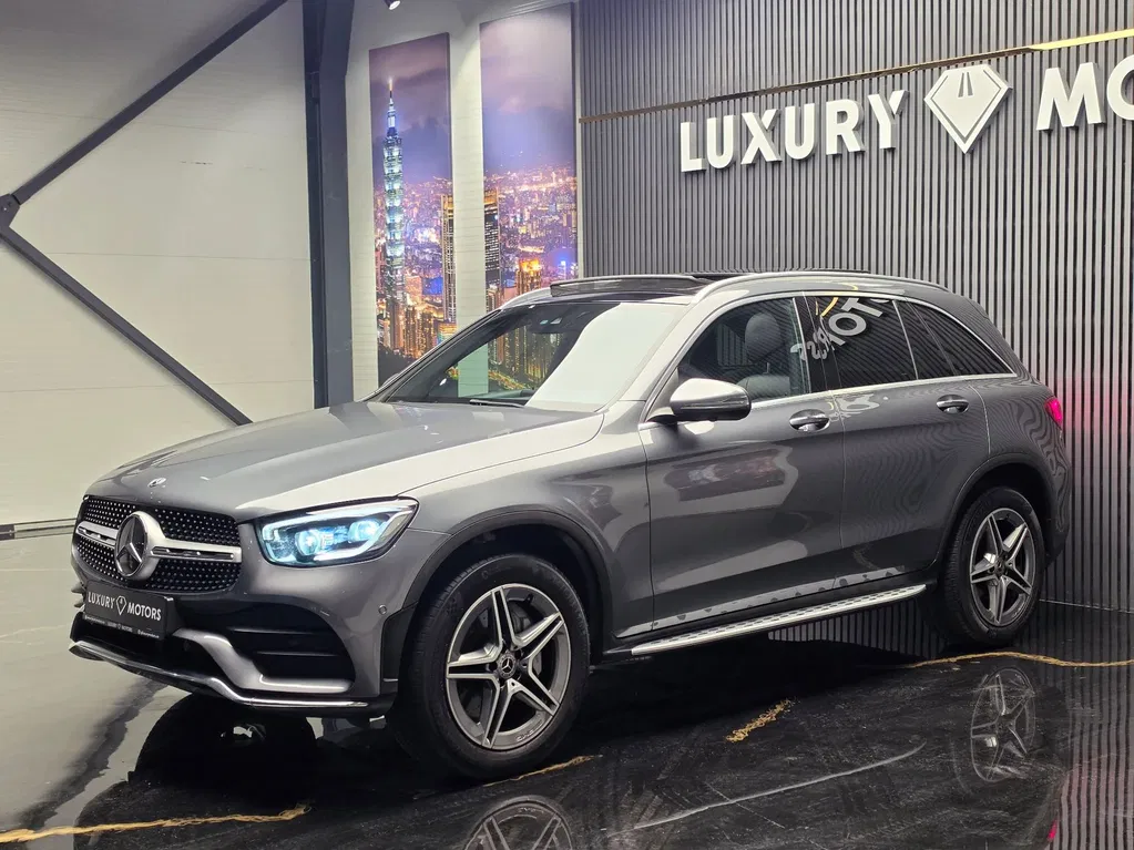 Fotografie: 2020 Mercedes-Benz GLC