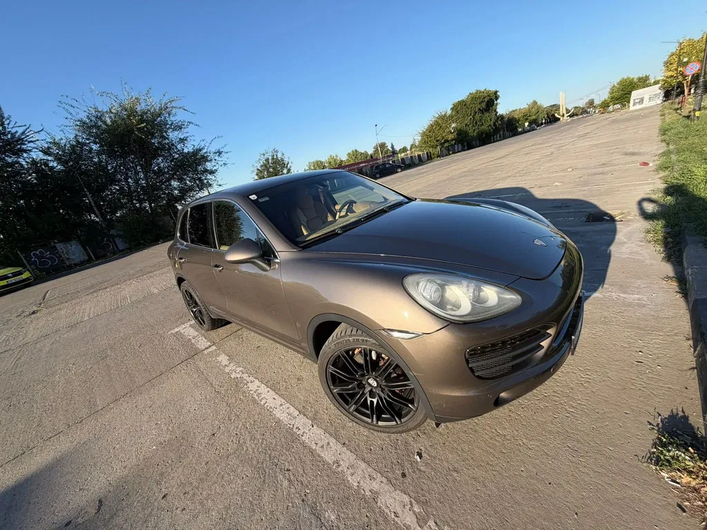 Fotografie: 2010 Porsche Cayenne