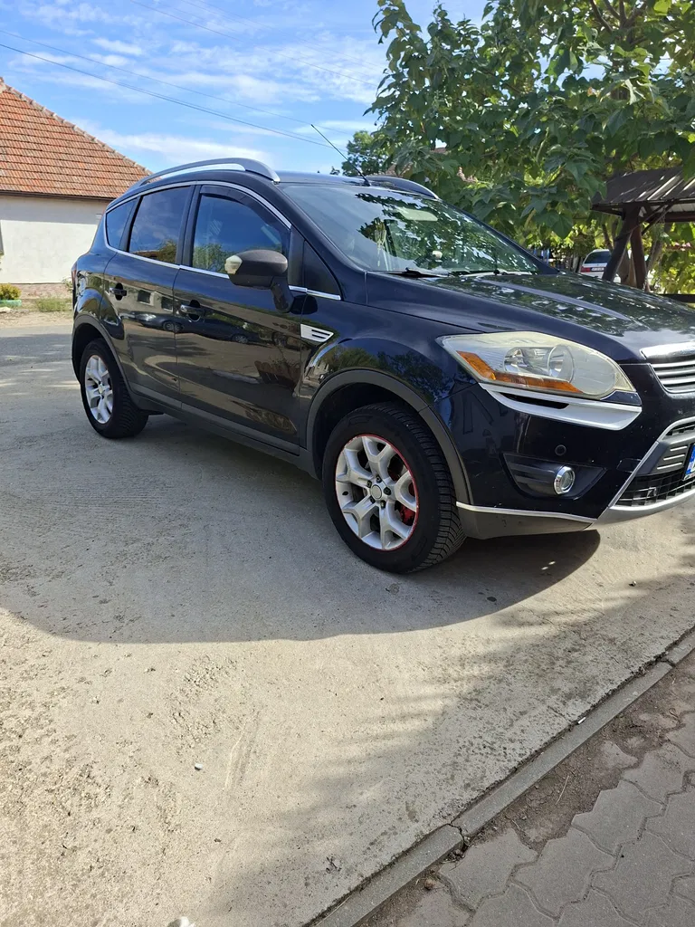 Fotografie: 2009 Ford Kuga