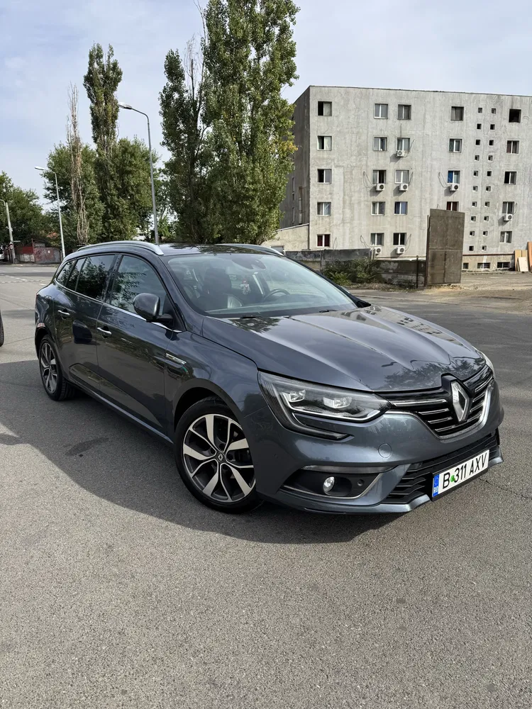 Fotografie: 2017 Renault Megane