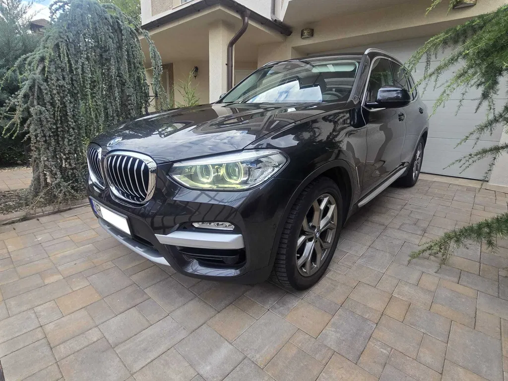 Fotografie: 2018 BMW X3