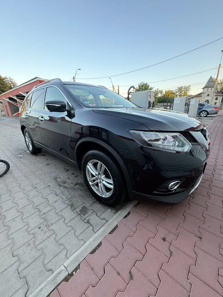 Fotografie: 2014 Nissan X-Trail