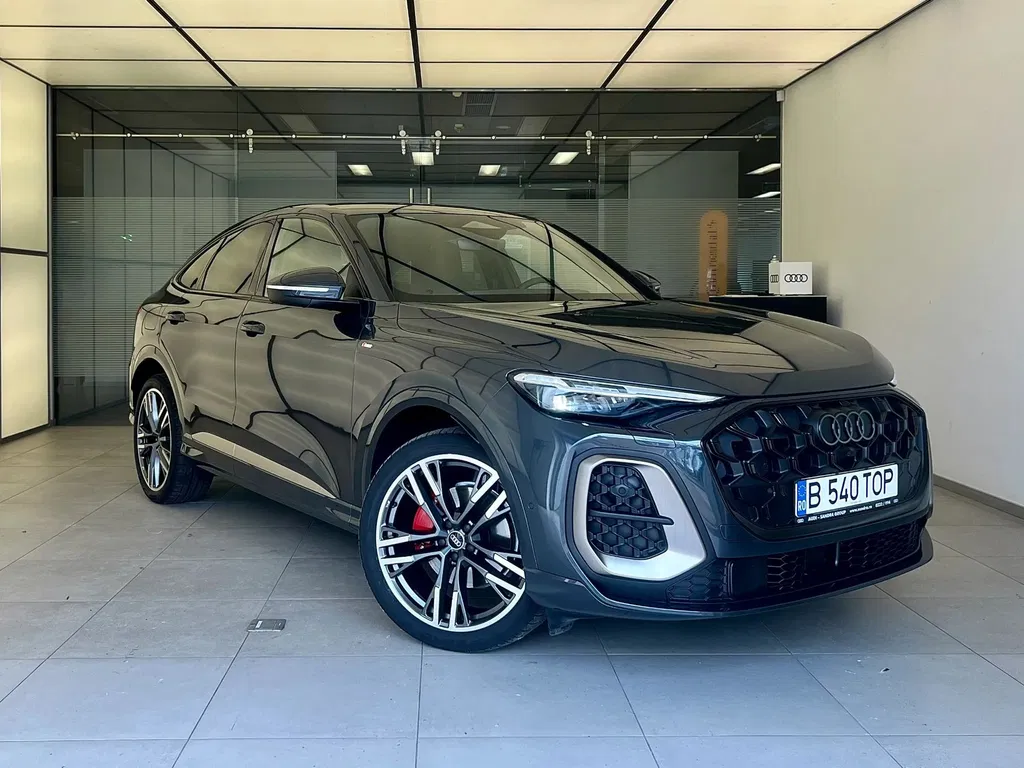 Fotografie: 2025 Audi Q5 Sportback