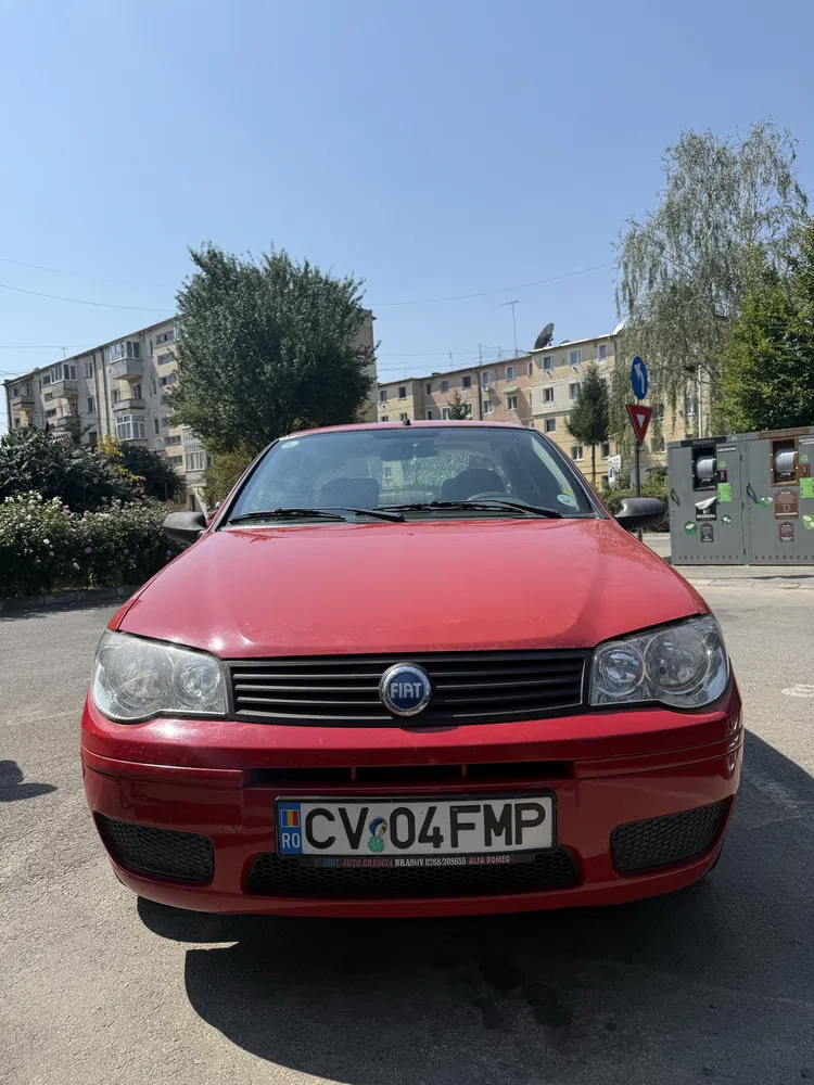 Fotografie: 2006 Fiat Albea