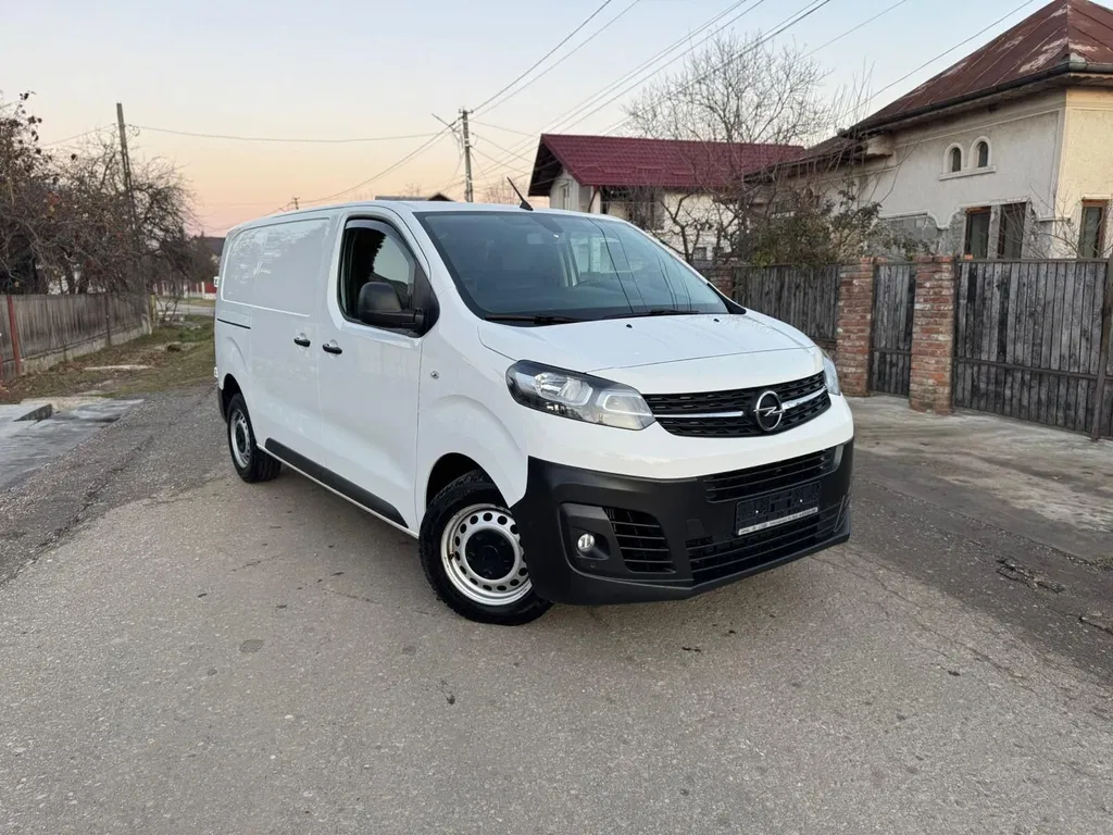 Fotografie: 2020 Opel Vivaro