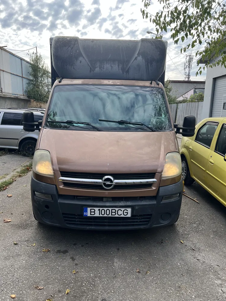 Fotografie: 2009 Opel Movano