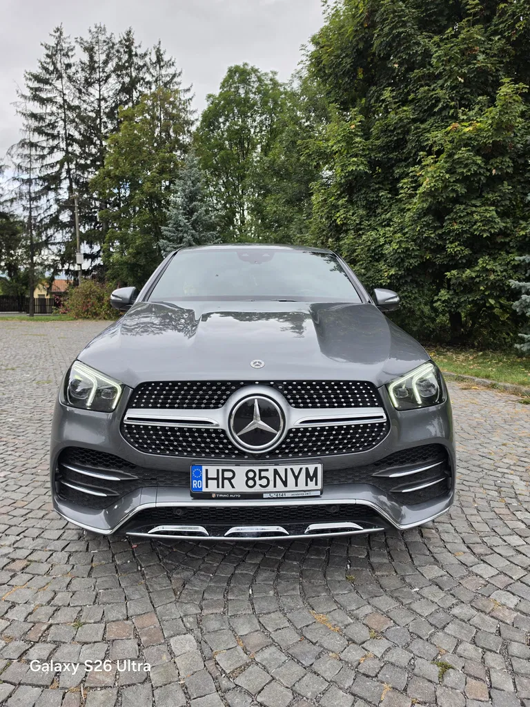 Fotografie: 2022 Mercedes-Benz GLE Coupe