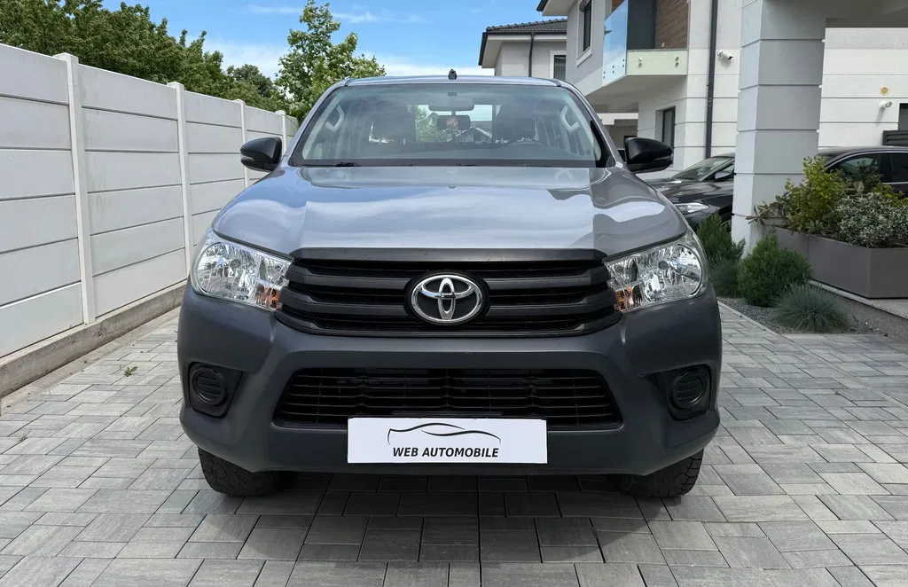 Fotografie: 2019 Toyota Hilux