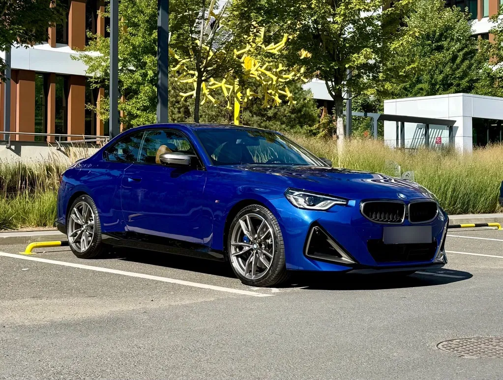Fotografie: 2024 BMW M2