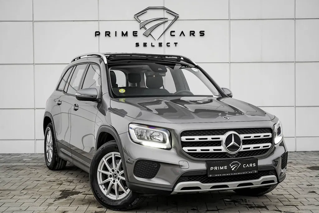 Fotografie: 2021 Mercedes-Benz GLB