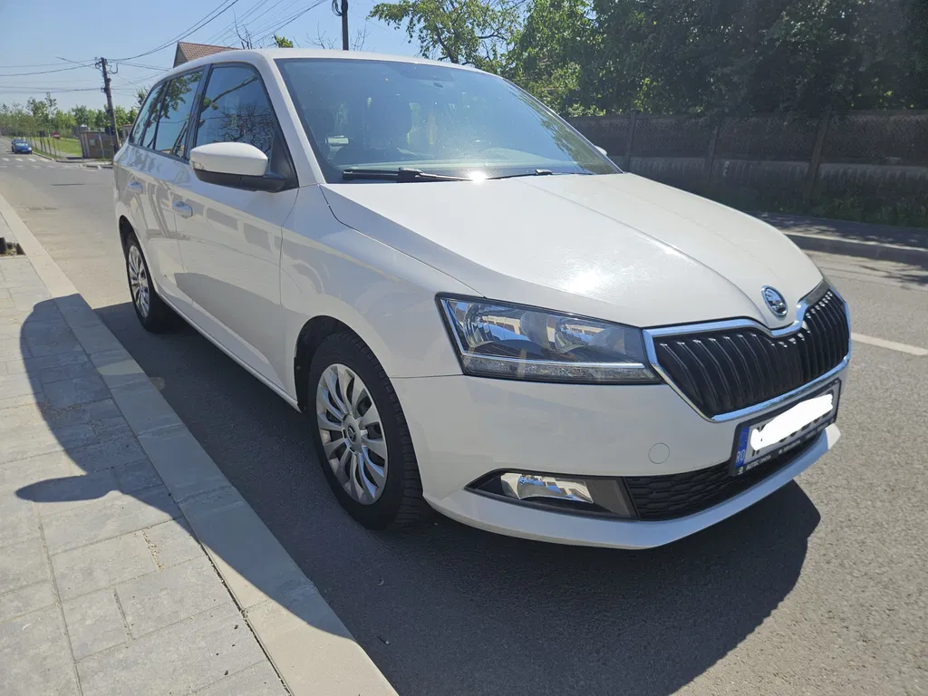 Fotografie: 2021 Skoda Fabia