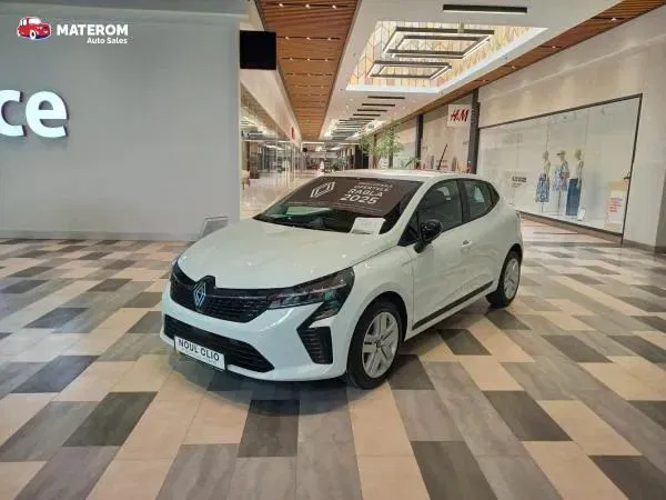 Fotografie: 2024 Renault Clio