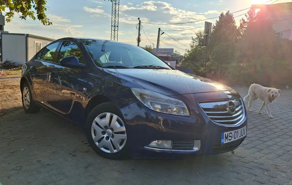 Fotografie: 2011 Opel Insignia