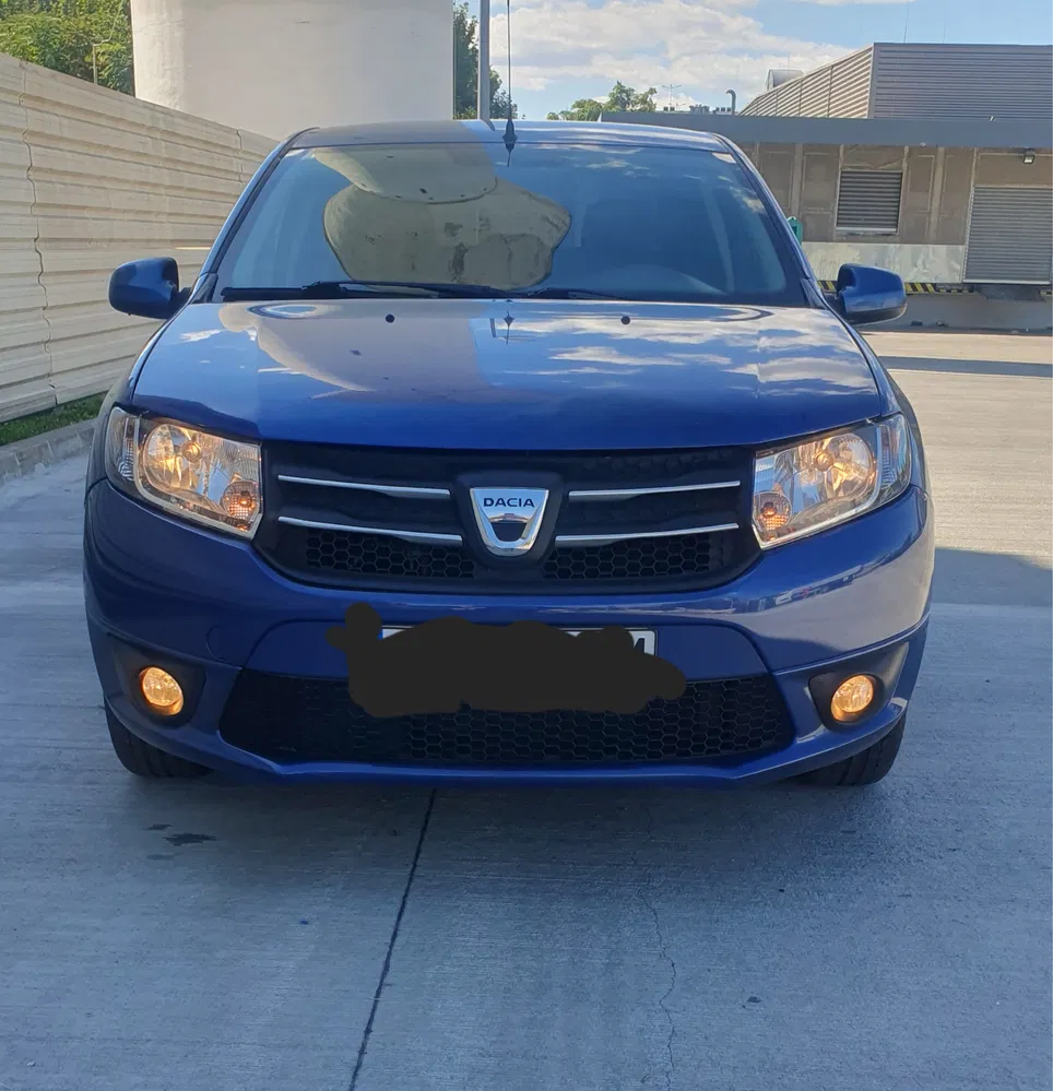 Fotografie: 2015 Dacia Logan