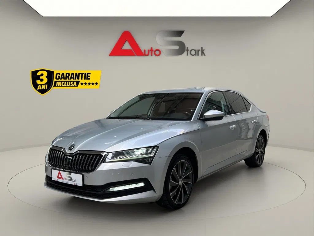 Fotografie: 2021 Skoda Superb