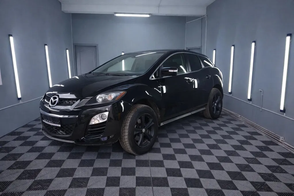 Fotografie: 2011 Mazda CX-7