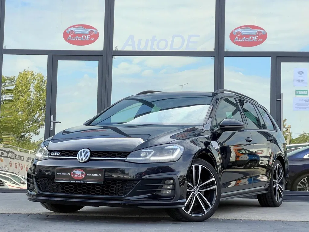 Fotografie: 2018 Volkswagen Golf