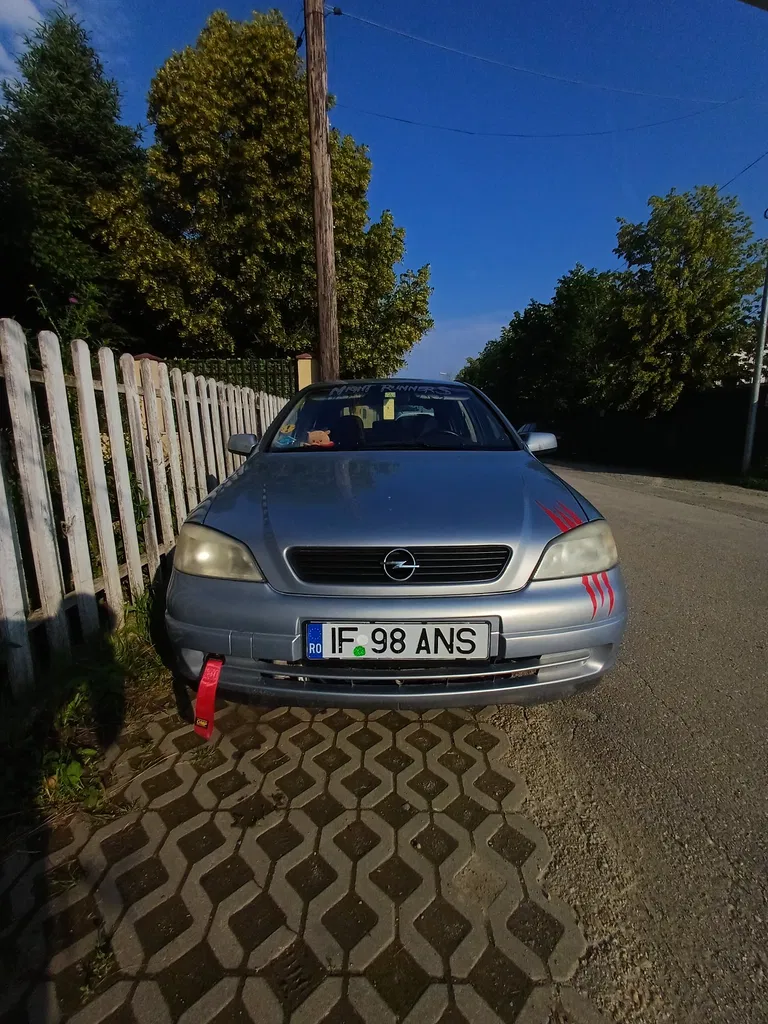 Fotografie: 2001 Opel Astra