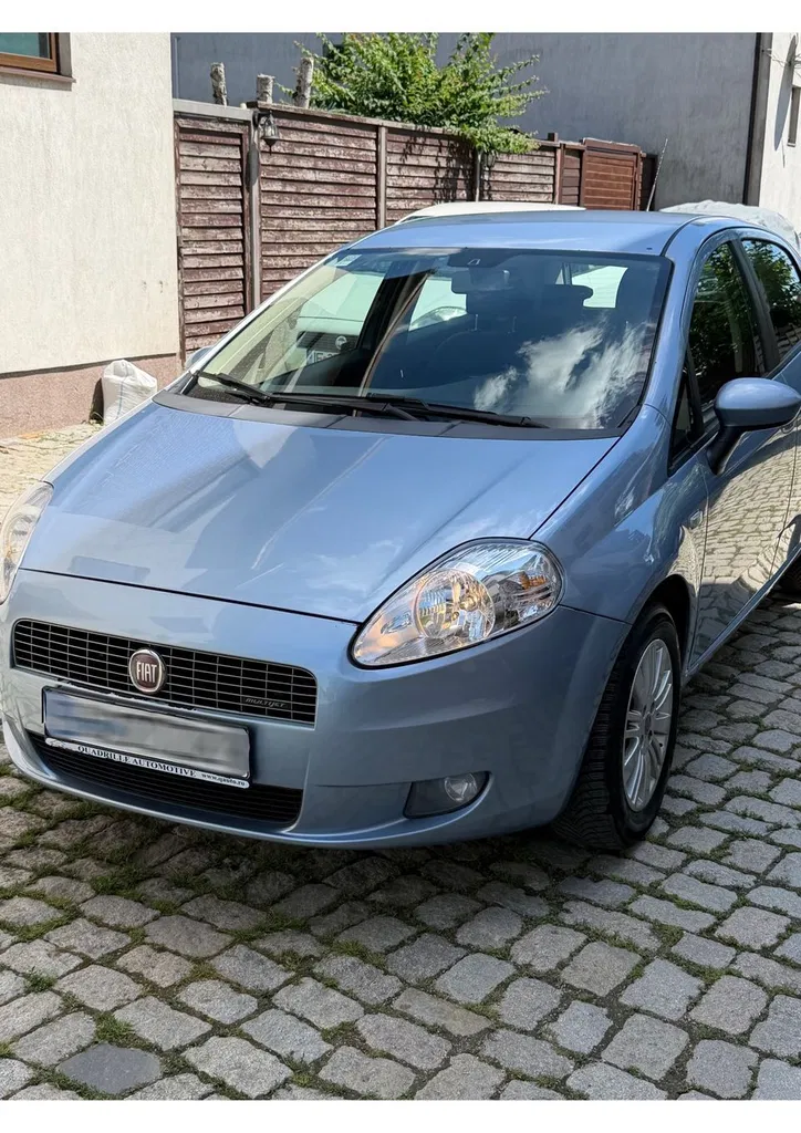 Fotografie: 2008 Fiat Punto