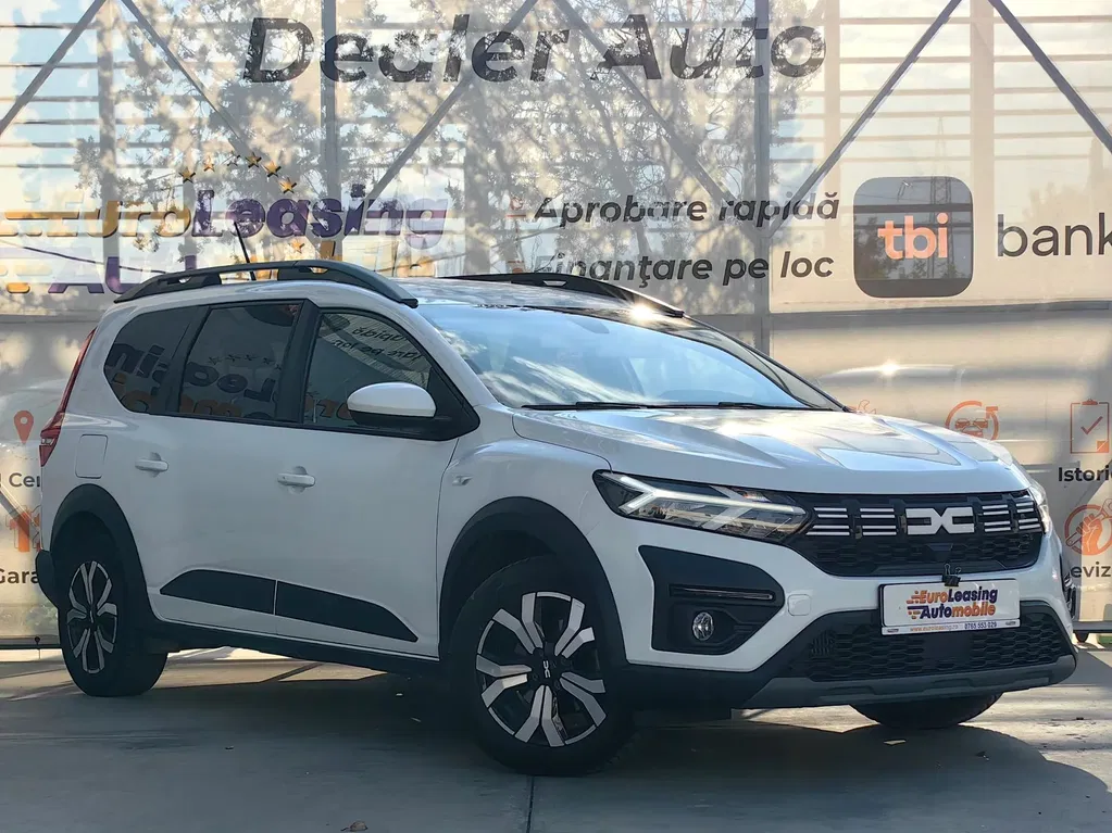 Fotografie: 2023 Dacia Jogger