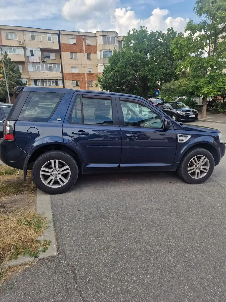 Fotografie: 2013 Land Rover Freelander