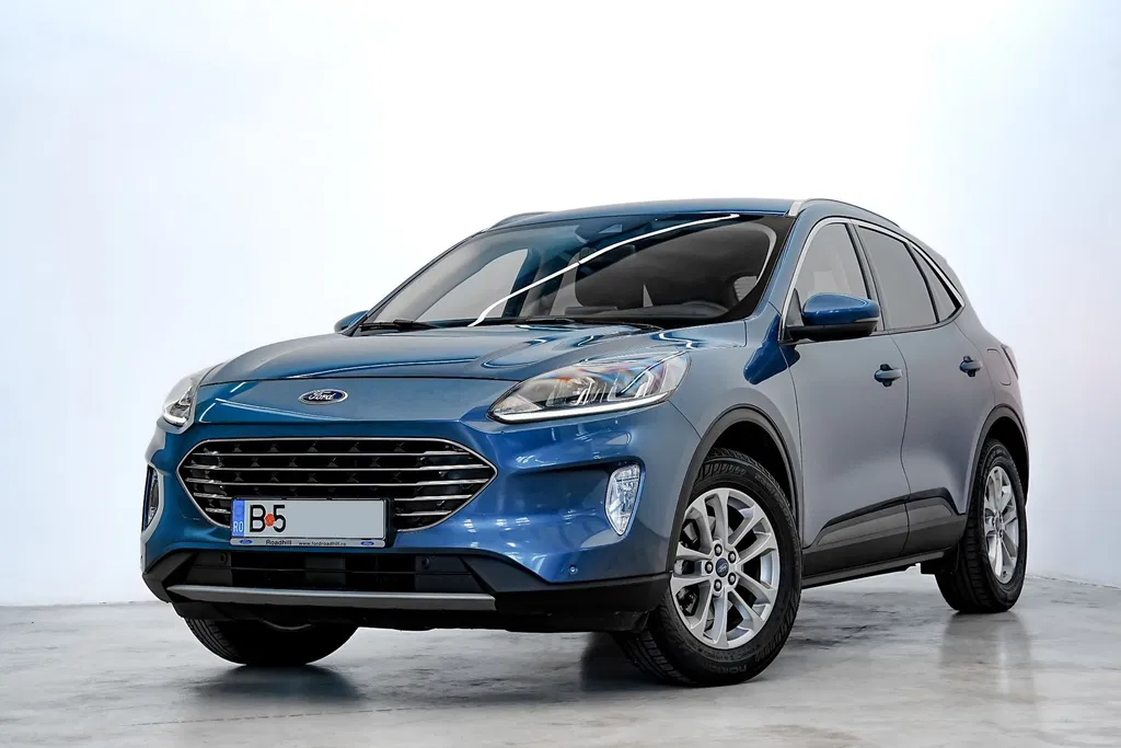 Fotografie: 2021 Ford Kuga