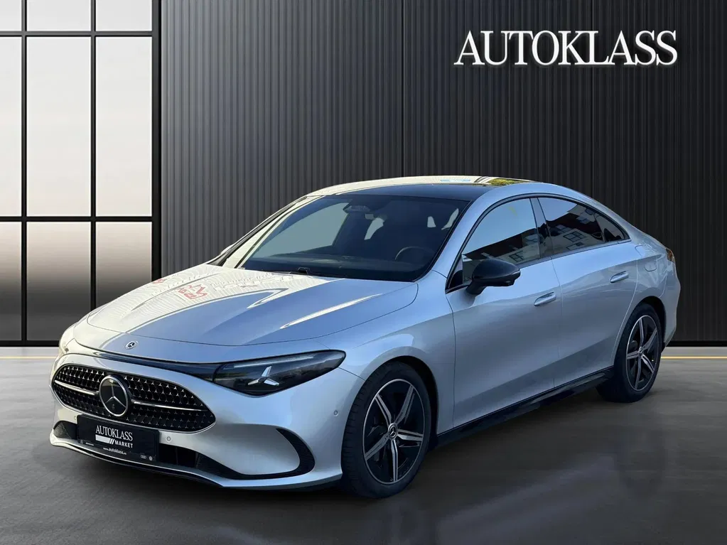 Fotografie: 2025 Mercedes-Benz CLA 180