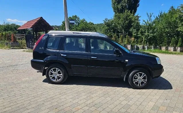 Fotografie: 2005 Nissan X-Trail