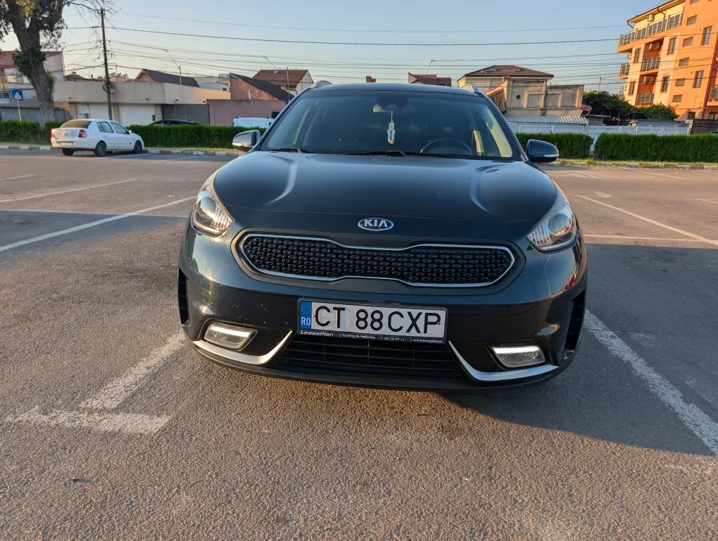 Fotografie: 2017 Kia Niro