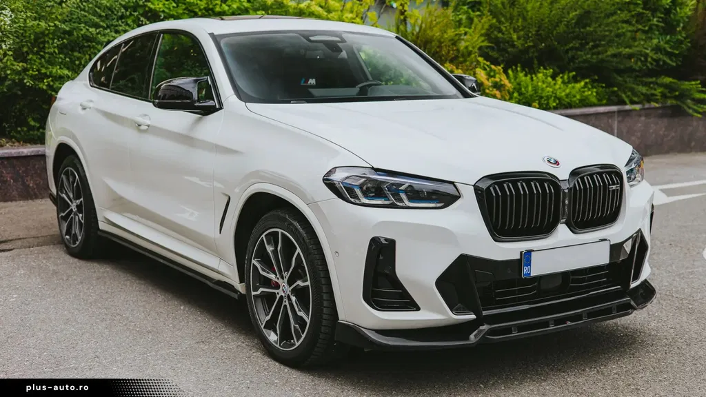 Fotografie: 2022 BMW X4 M