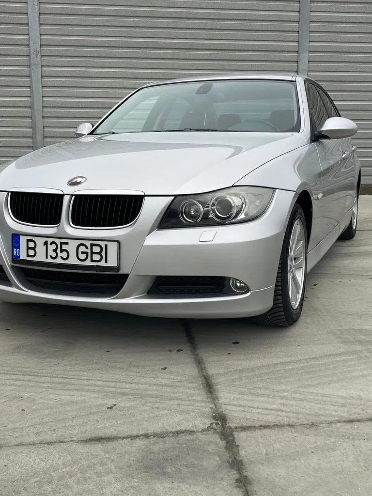 Fotografie: 2005 BMW Seria 3