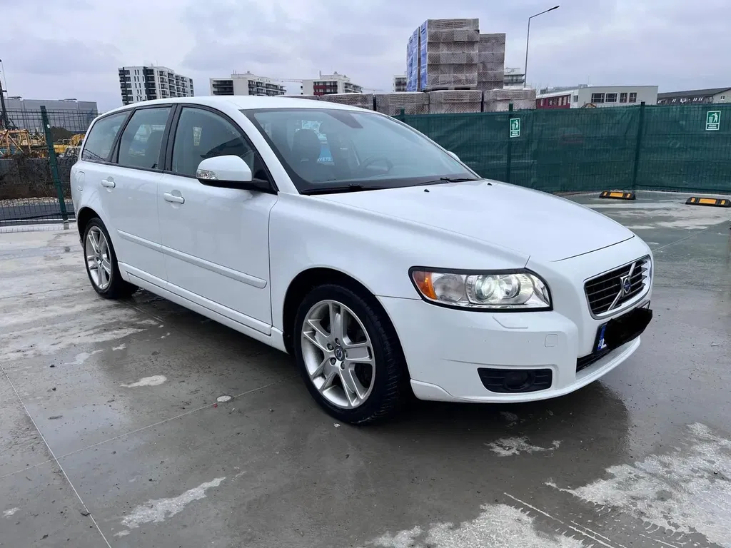 Fotografie: 2010 Volvo V50