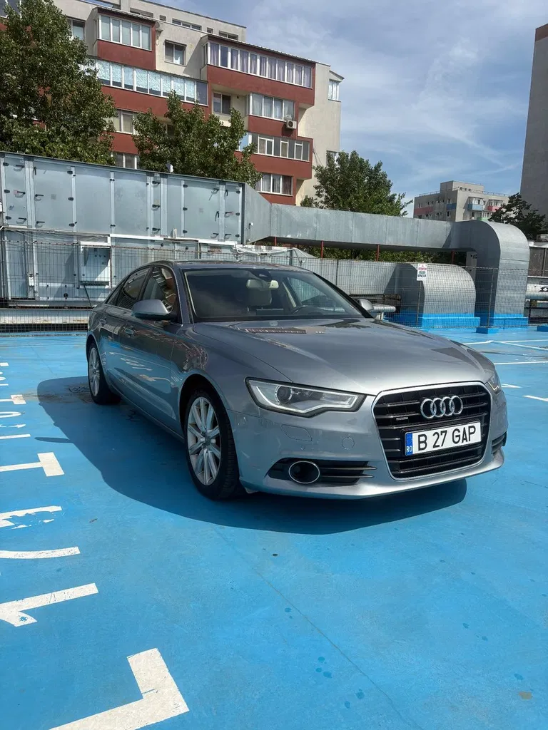 Fotografie: 2012 Audi A6 Limuzina