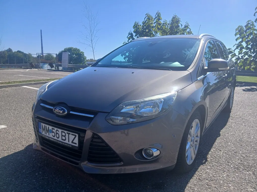 Fotografie: 2013 Ford Focus