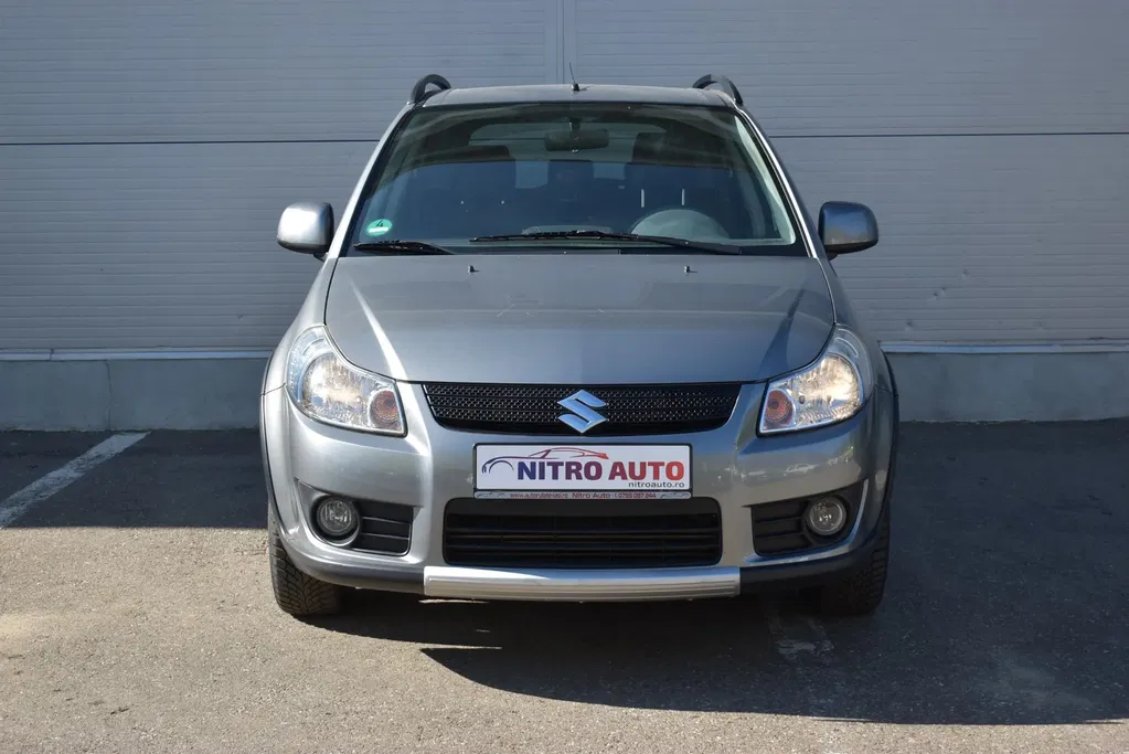 Fotografie: 2009 Suzuki SX4