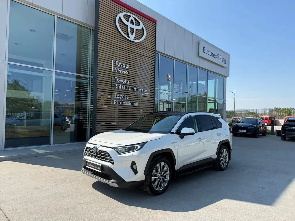Fotografie: 2021 Toyota RAV-4