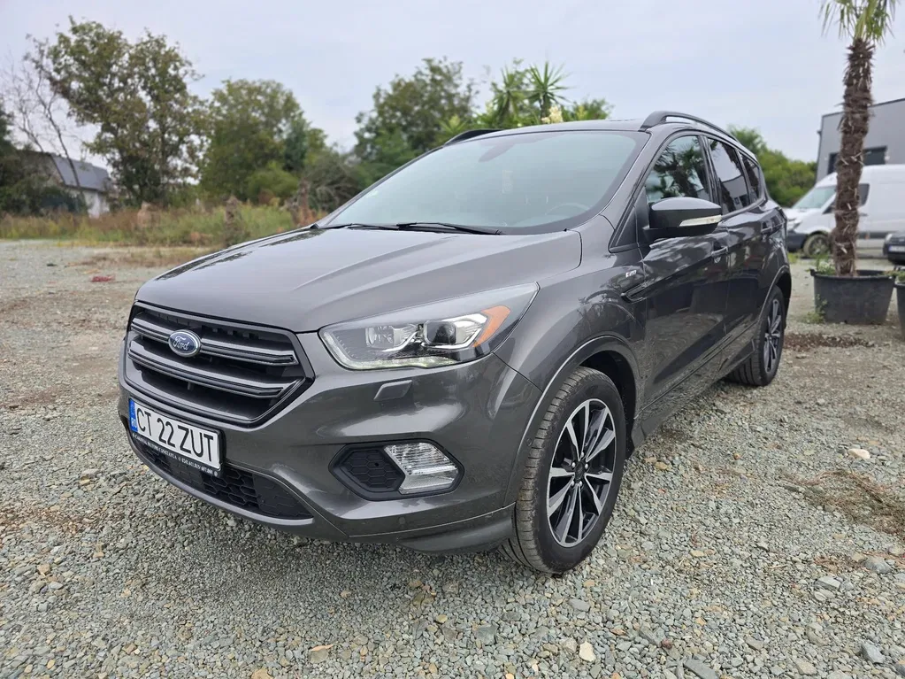 Fotografie: 2017 Ford Kuga