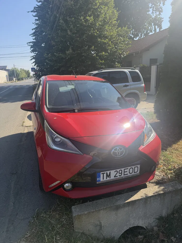 Fotografie: 2014 Toyota Aygo
