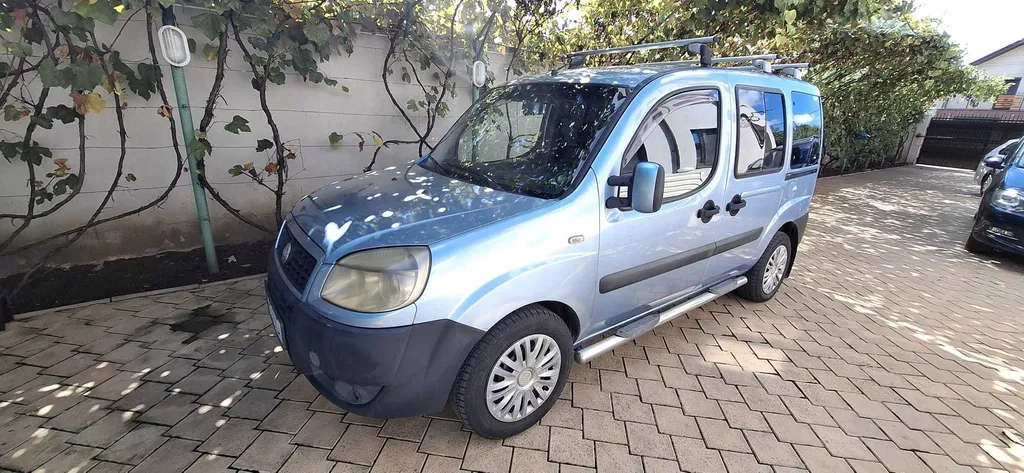 Fotografie: 2006 Fiat Doblo