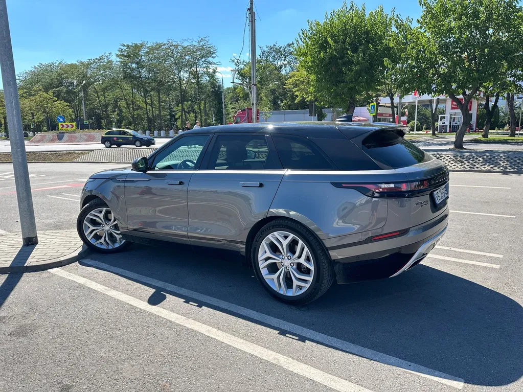 Fotografie: 2017 Land Rover Range Rover Velar
