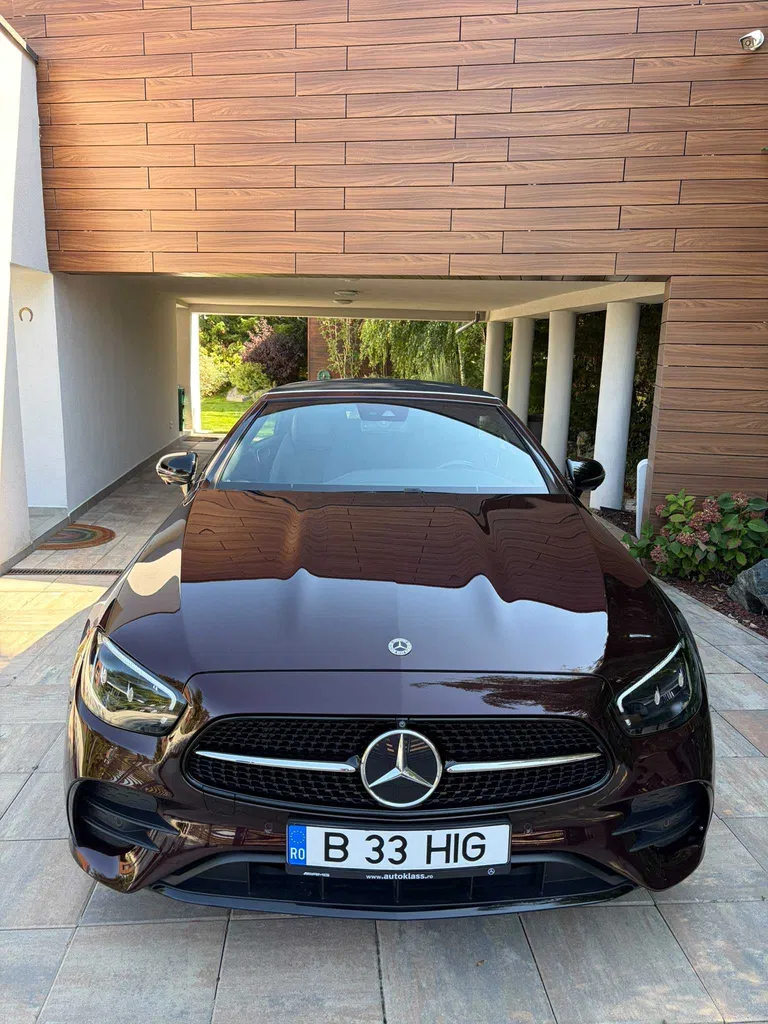 Fotografie: 2023 Mercedes-Benz E Class