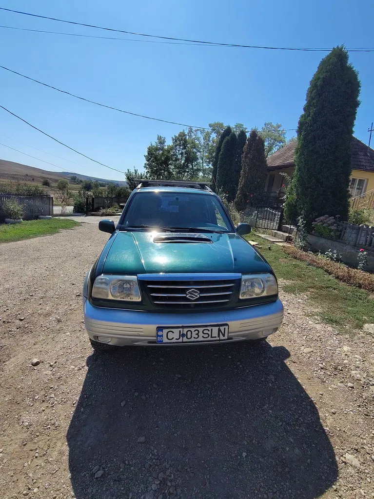 Fotografie: 2000 Suzuki Grand Vitara